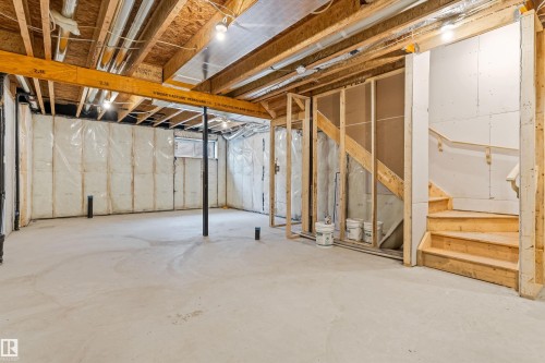 1048 Cristall Crescent, Edmonton, AB - Indoor Photo Showing Basement