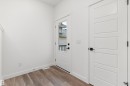1048 Cristall Crescent, Edmonton, AB  - Indoor Photo Showing Other Room 