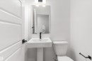 1048 Cristall Crescent, Edmonton, AB  - Indoor Photo Showing Bathroom 