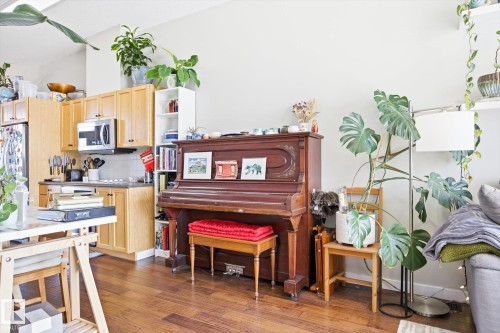 514 9507 101 Avenue, Edmonton, AB - Indoor