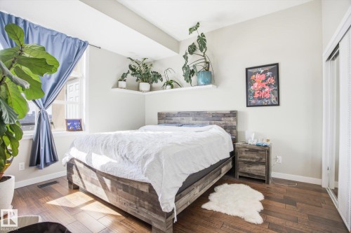 514 9507 101 Avenue, Edmonton, AB - Indoor Photo Showing Bedroom