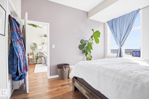 514 9507 101 Avenue, Edmonton, AB - Indoor Photo Showing Bedroom