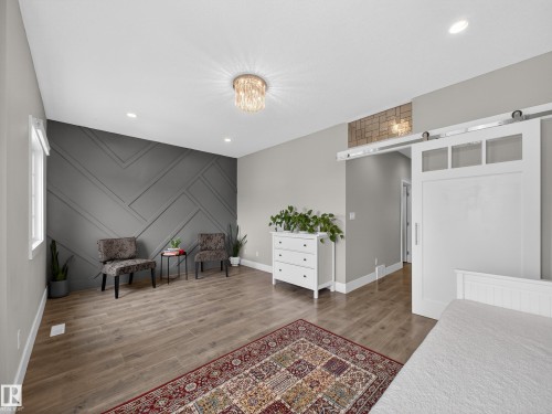 1047 Coopers Hawk Link Link, Edmonton, AB - Indoor Photo Showing Other Room