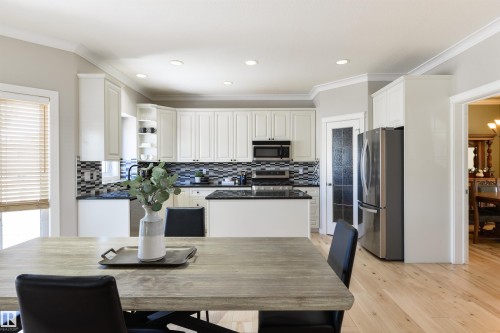 195 Darlington Crescent, Edmonton, AB - Indoor