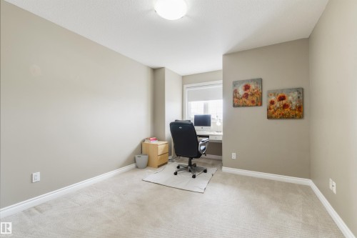 195 Darlington Crescent, Edmonton, AB - Indoor