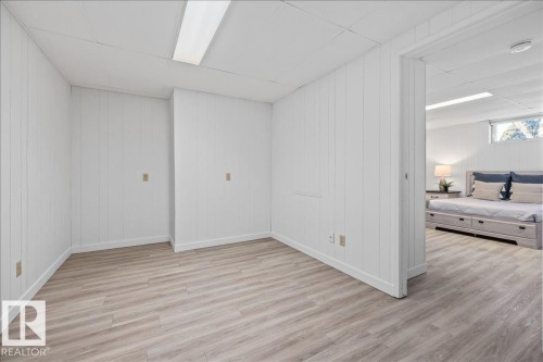 10013 106 Street, Fort Saskatchewan, AB - Indoor