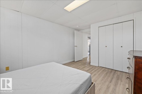 10013 106 Street, Fort Saskatchewan, AB - Indoor Photo Showing Bedroom