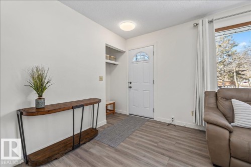 10013 106 Street, Fort Saskatchewan, AB - Indoor Photo Showing Other Room