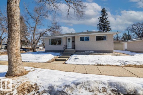 10013 106 Street, Fort Saskatchewan, AB - Outdoor