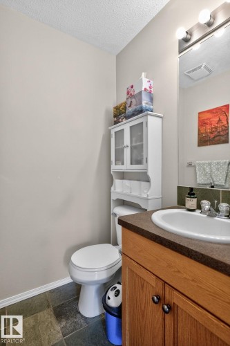 176 230 Edwards Drive, Edmonton, AB - Indoor Photo Showing Bathroom