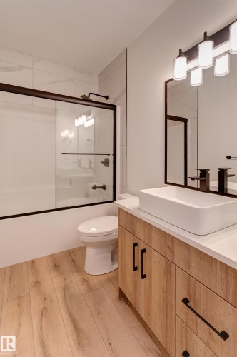 #11 6519 46 St, Wetaskiwin, AB - Indoor Photo Showing Bathroom