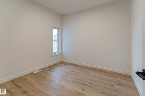 #11 6519 46 St, Wetaskiwin, AB - Indoor Photo Showing Other Room