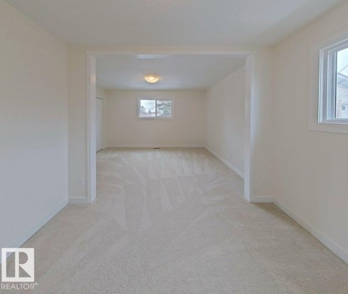 4507 35 Avenue, Edmonton, AB - Indoor Photo Showing Other Room