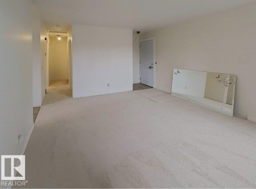 4507 35 Avenue, Edmonton, AB - Indoor Photo Showing Other Room