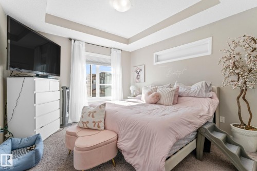 17159 49 Street, Edmonton, AB - Indoor Photo Showing Bedroom