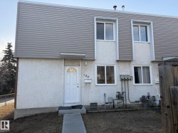 124 CORNELL Court  Edmonton, AB T5C 3C3