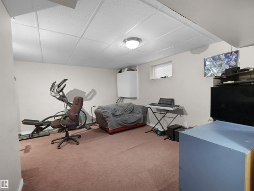 21379 89 Avenue, Edmonton, AB - Indoor