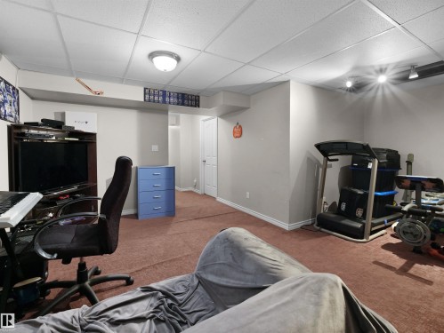 21379 89 Avenue, Edmonton, AB - Indoor