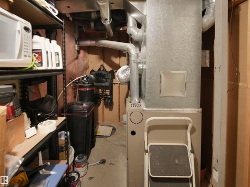 21379 89 Avenue, Edmonton, AB - Indoor