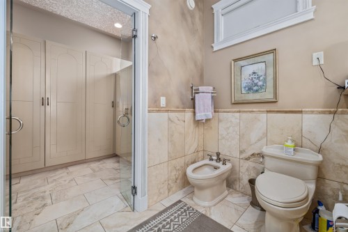 50 Kingsford Crescent, St. Albert, AB - Indoor Photo Showing Bathroom