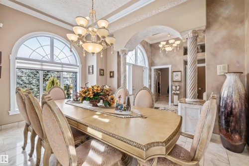 50 Kingsford Crescent, St. Albert, AB - Indoor Photo Showing Dining Room
