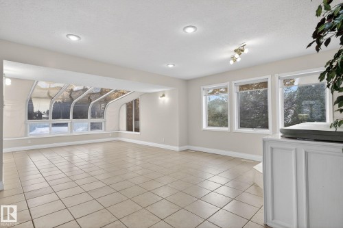 158 Wolf Ridge Place, Edmonton, AB - Indoor Photo Showing Other Room