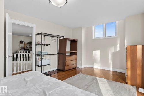 158 Wolf Ridge Place, Edmonton, AB - Indoor Photo Showing Bedroom