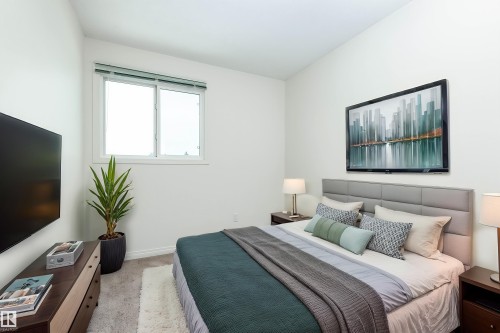 14636 25 Street, Edmonton, AB - Indoor Photo Showing Bedroom