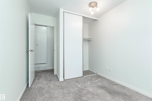 14636 25 Street, Edmonton, AB - Indoor Photo Showing Other Room