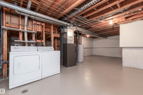 14636 25 Street, Edmonton, AB - Indoor Photo Showing Laundry Room