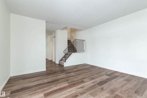 14636 25 Street, Edmonton, AB - Indoor Photo Showing Other Room