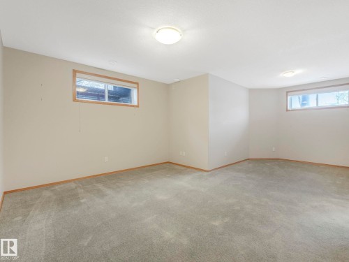 3436 32 Street, Edmonton, AB - Indoor