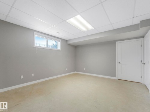 3436 32 Street, Edmonton, AB - Indoor