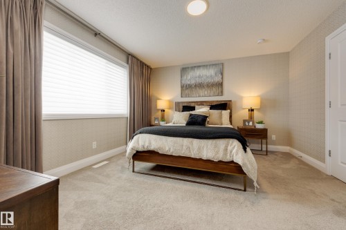 596 Stout Bend, Leduc, AB - Indoor Photo Showing Bedroom