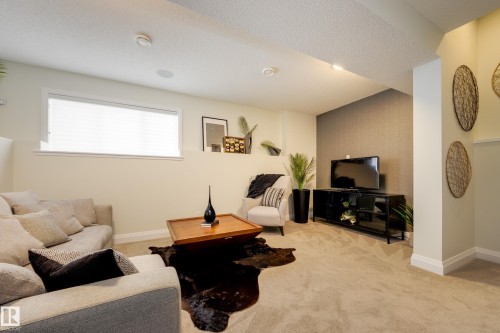 596 Stout Bend, Leduc, AB - Indoor