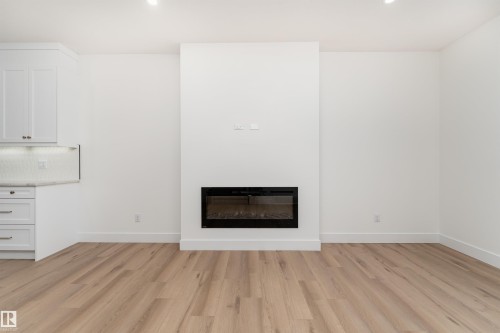 3109 Magpie Way, Edmonton, AB 