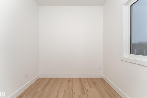 3109 Magpie Way, Edmonton, AB 