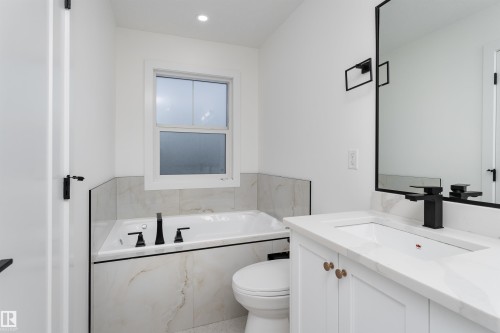 3109 Magpie Way, Edmonton, AB 