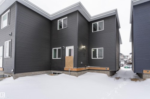 3109 Magpie Way, Edmonton, AB 