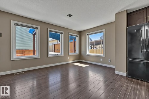 1035 Watt Promenade Promenade Sw, Edmonton, AB - Indoor Photo Showing Other Room
