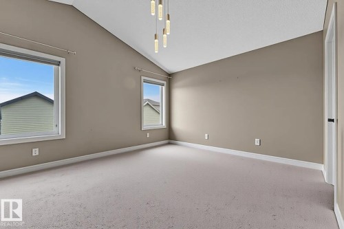 1035 Watt Promenade Promenade Sw, Edmonton, AB - Indoor Photo Showing Other Room