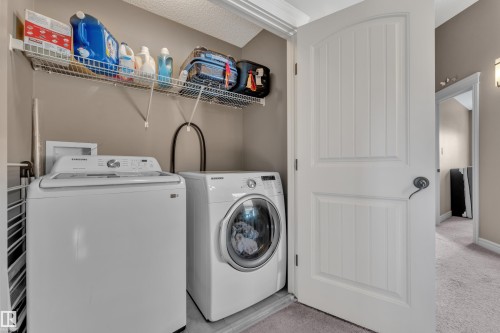 1035 Watt Promenade Promenade Sw, Edmonton, AB - Indoor Photo Showing Laundry Room