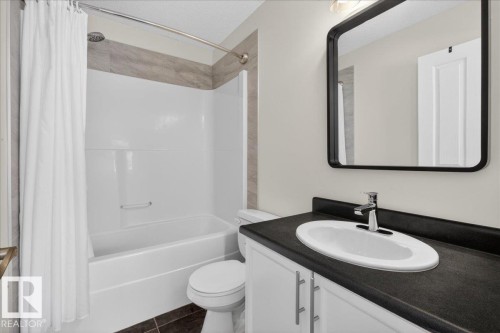 174 5604 199 Street, Edmonton, AB - Indoor Photo Showing Bathroom