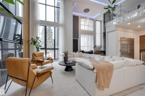 8908 140 Street, Edmonton, AB - Indoor