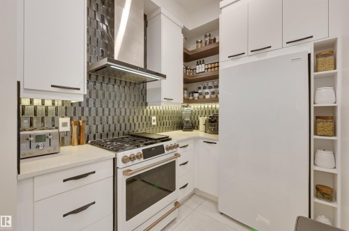 8908 140 Street, Edmonton, AB - Indoor Photo Showing Kitchen