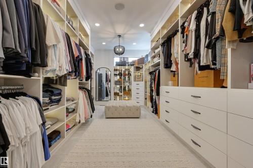 8908 140 Street, Edmonton, AB - Indoor With Storage