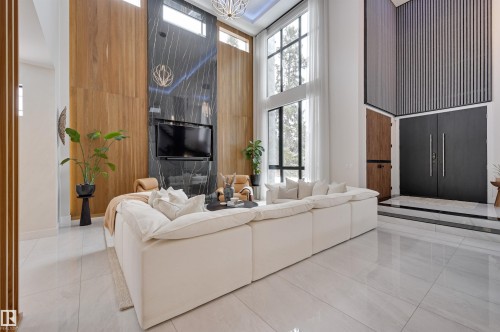 8908 140 Street, Edmonton, AB - Indoor Photo Showing Other Room