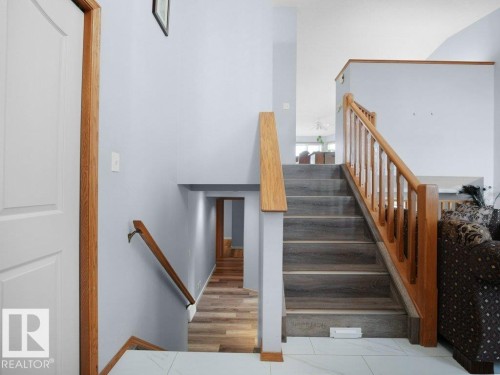 5311 156 Avenue, Edmonton, AB - Indoor Photo Showing Other Room