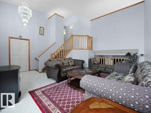 5311 156 Avenue, Edmonton, AB - Indoor Photo Showing Other Room