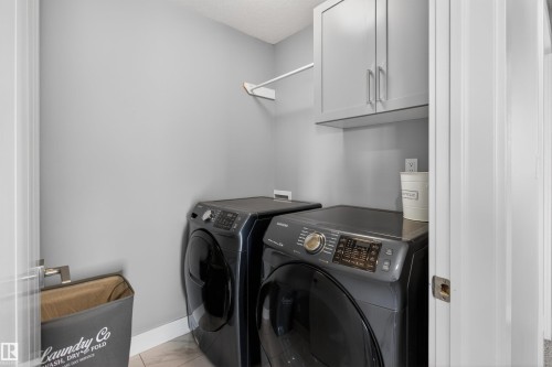 457 Meadowview Drive, Fort Saskatchewan, AB - Indoor Photo Showing Laundry Room